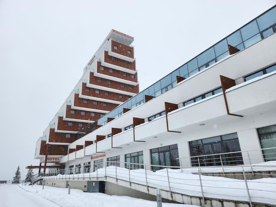Apartman Ve Vysokych Tatrach Štrbské Pleso Dış mekan fotoğraf